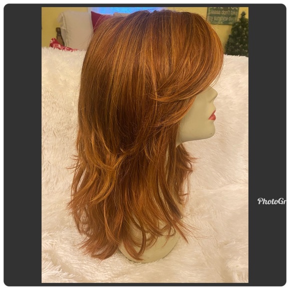 Stunning lace front wig - Picture 3 of 9